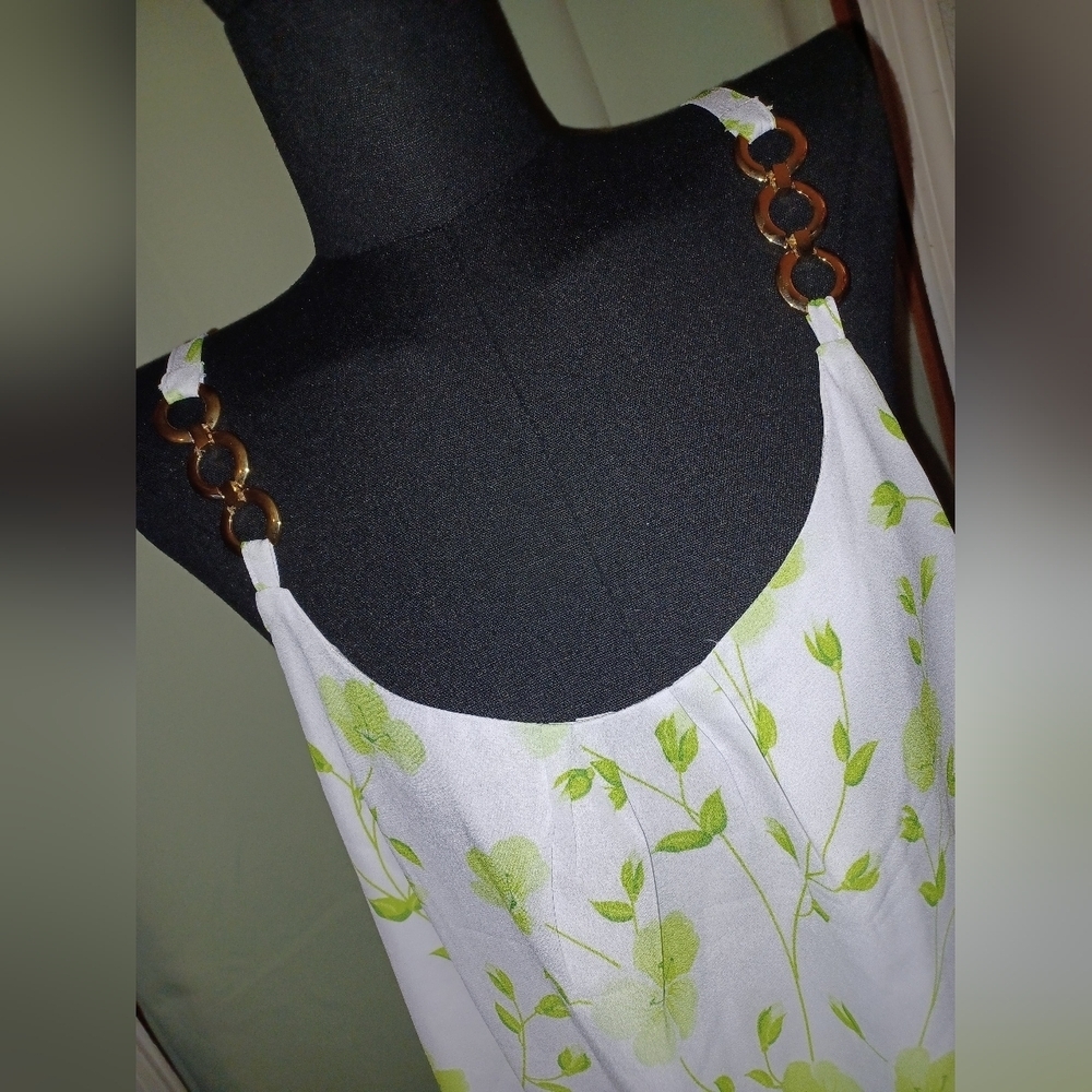 ETCYY NEW Flattering Floral Tank Camisole - Picture 2 of 7